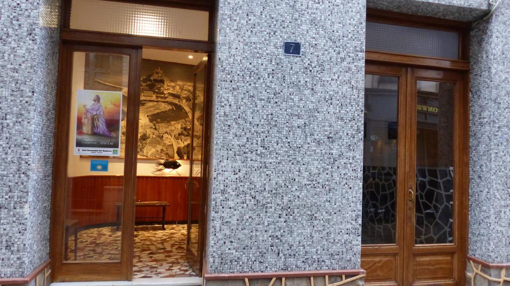 Pension Oria Luarca Exterior photo